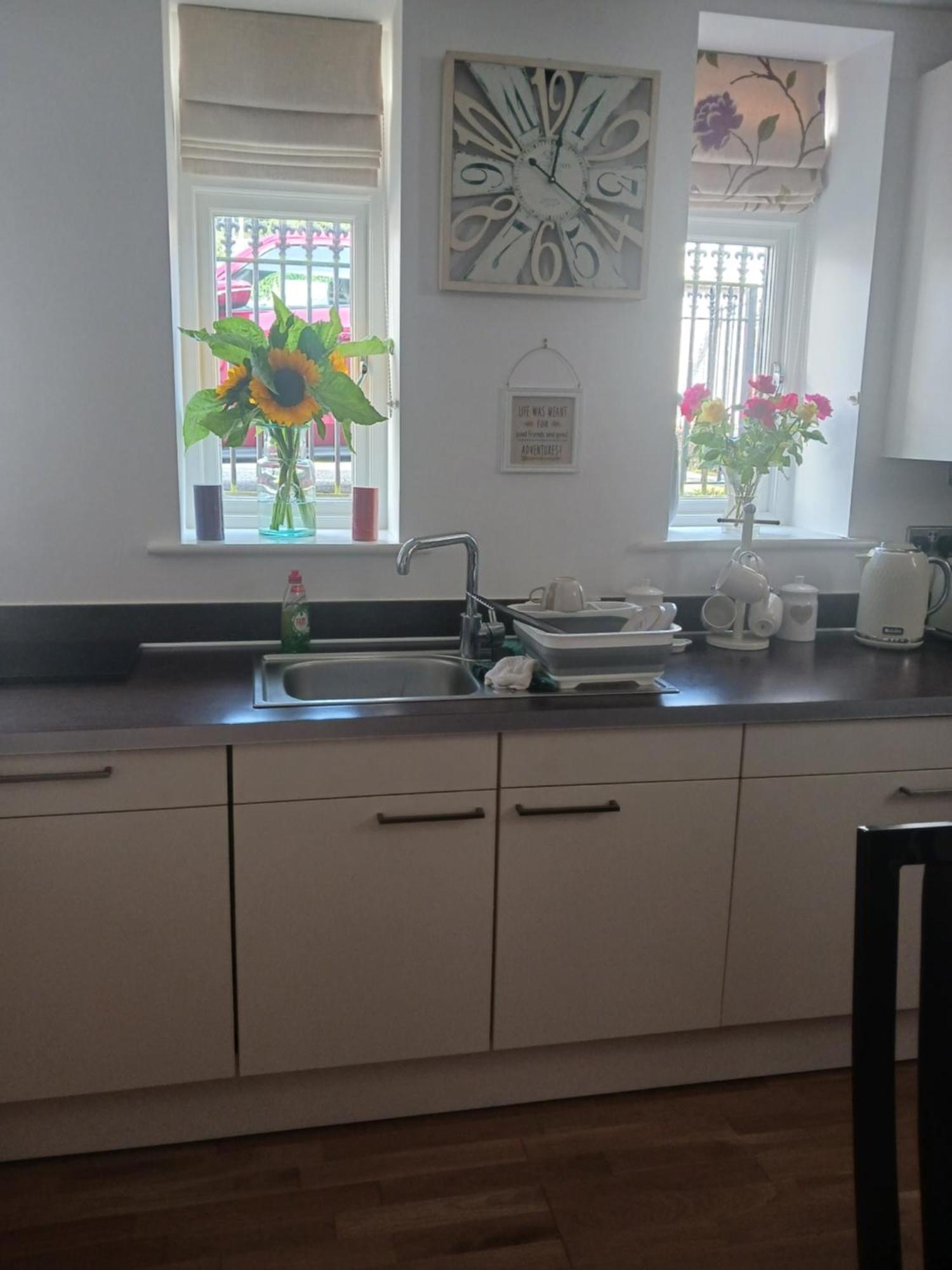 Bodlondeb Castle Bed & Breakfast { Central Llandudno} Eksteriør billede